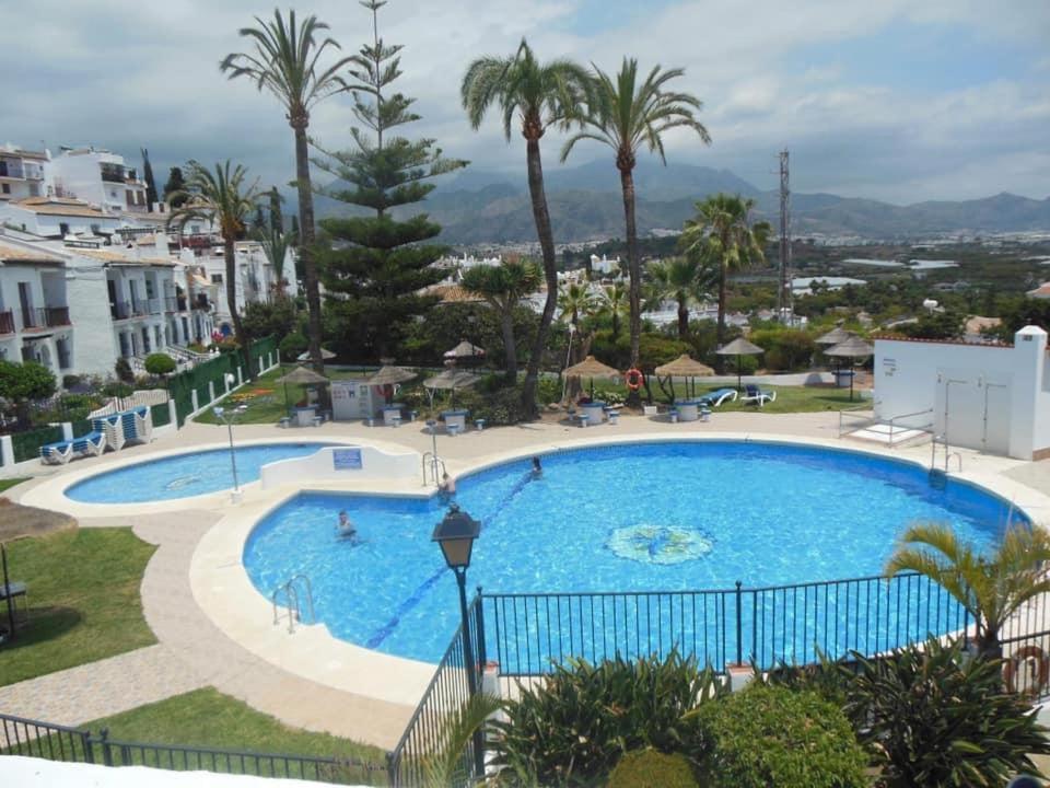 Townhouse B In Punta Lara Villa Nerja Bagian luar foto