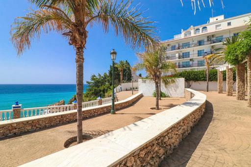 Townhouse B In Punta Lara Villa Nerja Bagian luar foto
