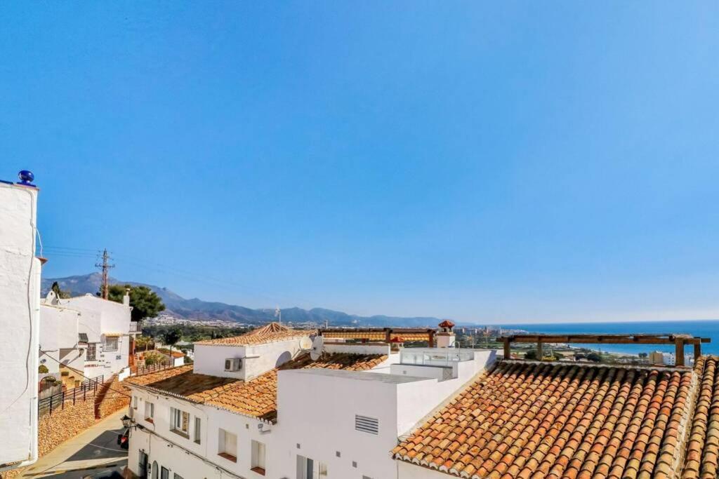 Townhouse B In Punta Lara Villa Nerja Bagian luar foto