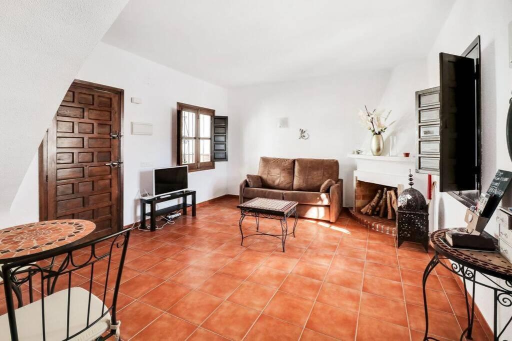 Townhouse B In Punta Lara Villa Nerja Bagian luar foto